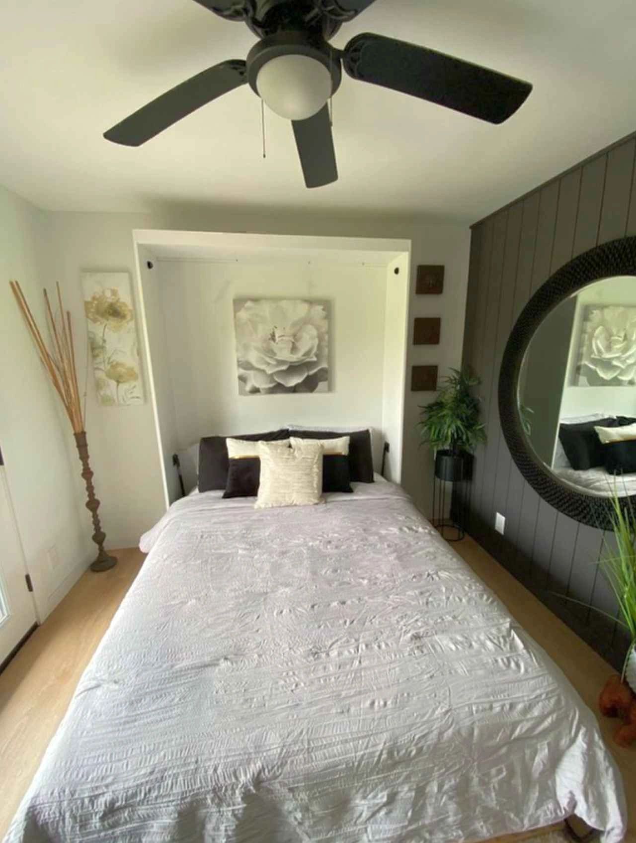 modern Murphy bed modern Murphy bed