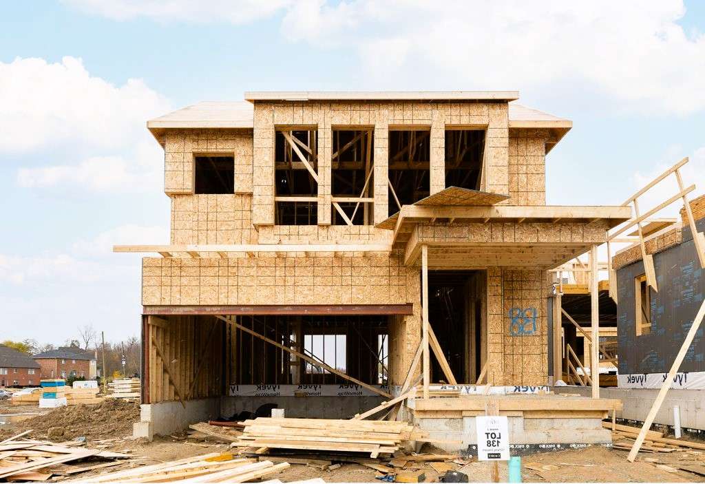 house undergoing construction
